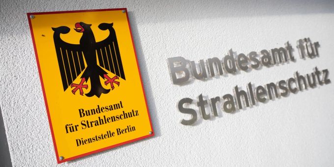Das Bundesamt für Strahlenschutz beobachtet die Lage in der Ukraine. Das Bundesamt für Strahlenschutz beobachtet die Lage in der Ukraine.