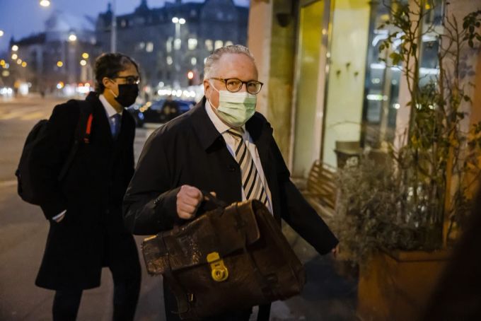 SCHWEIZ RAIFFEISEN VINCENZ PROZESS