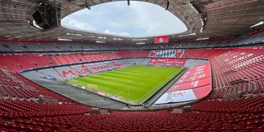 Die leere Allianz Arena in München ist vor Beginn eines Spiels zu sehen. Foto: Matthias Balk/dpa