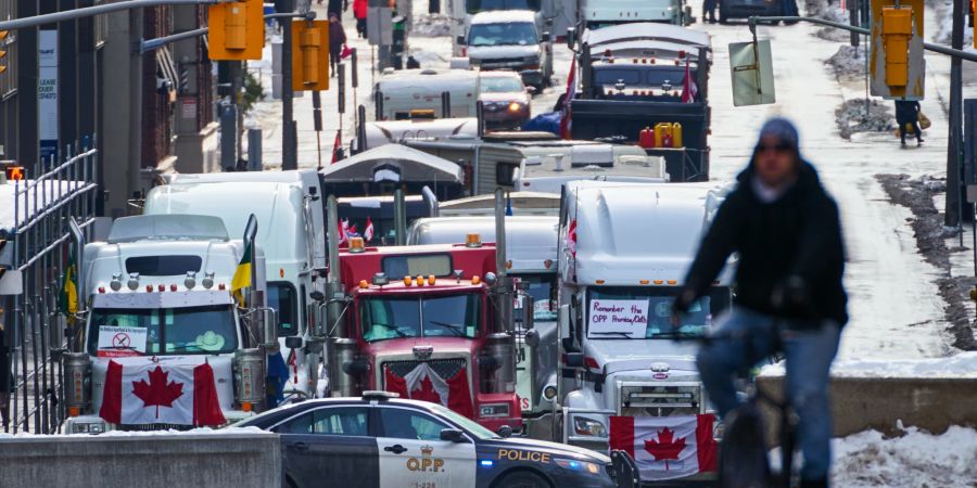 Truckers protest in Ottawa