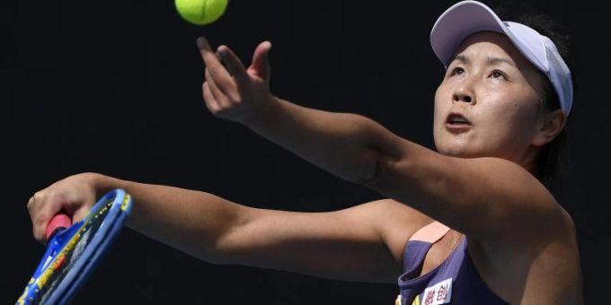 WTA-Boss Simon hat keine aktuellen Informationen über die Situation von Tennis-Spielerin Peng Shuai. Foto: Andy Brownbill/AP/dpa WTA-Boss Simon hat keine aktuellen Informationen über die Situation von Tennis-Spielerin Peng Shuai. Foto: Andy Brownbill/AP/dpa