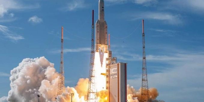 Die Astronauten der Esa fliegen derzeit mit der US-Weltraumagentur Nasa ins Universum. Foto: ESA/ZUMA Wire/dpa Die Astronauten der Esa fliegen derzeit mit der US-Weltraumagentur Nasa ins Universum. Foto: ESA/ZUMA Wire/dpa