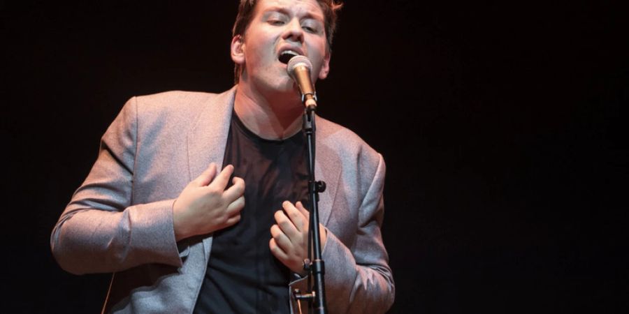 Marius Bear, Singer-Songwriter aus dem Appenzell und einer der erfolgreichsten Pop-Musiker der Schweiz, vertritt die Schweiz am diesjährigen «Eurovision Song Contest» in Turin. (Archivbild)