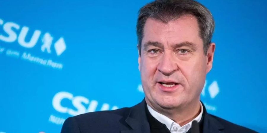 Markus Söder: «Die App ist leider bisher ein zahnloser Tiger. Sie hat kaum eine warnende Wirkung». Foto: Daniel Karmann/dpa