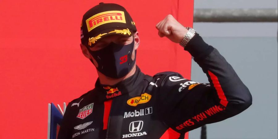 Max Verstappen (Bild) gewinnt den Jubiläums-GP vor Lewis Hamilton und Valtteri Bottas.