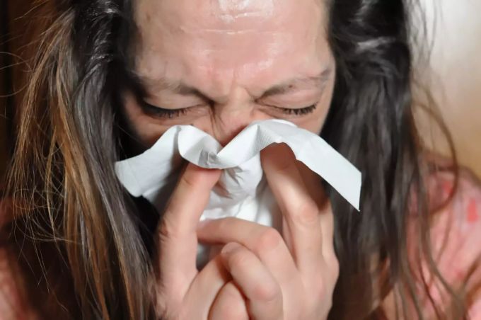 Die Symptome von Covid-19 und einer Grippe sind gleich. Grippe