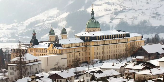 Das Kollegium Schwyz. Kollegium Schwyz