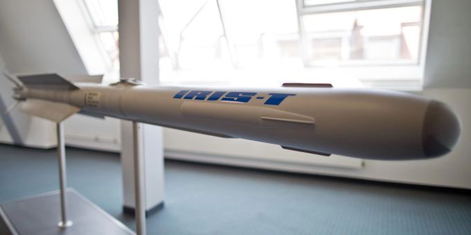 Die Ukraine soll unter anderem die Luftrakete Iris-T erhalten. Iris-T