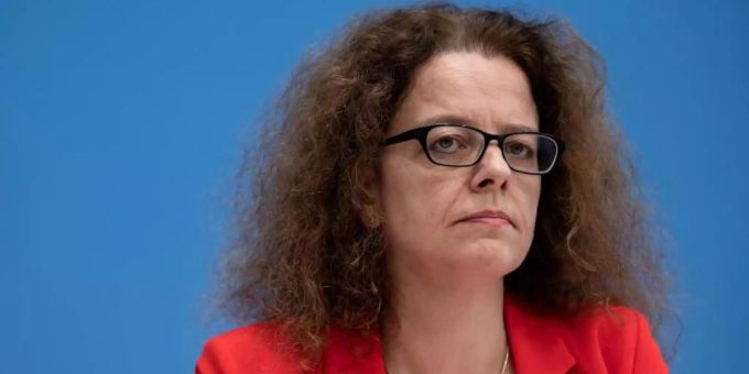 Der kräftige Anstieg der Teuerungsraten dürfte nach Einschätzung von EZB-Direktorin Isabel Schnabel bald beendet sein. Foto: Bernd von Jutrczenka/dpa Der kräftige Anstieg der Teuerungsraten dürfte nach Einschätzung von EZB-Direktorin Isabel Schnabel bald beendet sein. Foto: Bernd von Jutrczenka/dpa