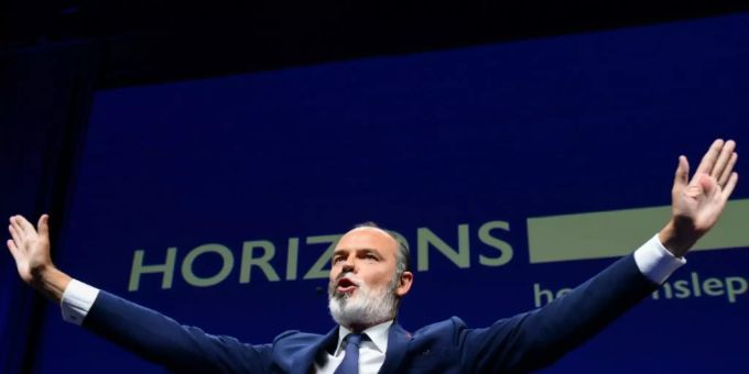 Ex-Premier Philippe gründete seine eigene Partei Ex-Premier Philippe gründete seine eigene Partei