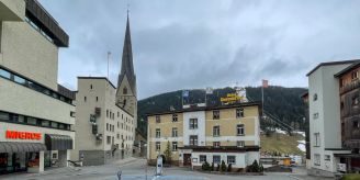 Gemeinde - Kleiner Landrat unterstützt Davoser Färbitag und Sporttag Gemeinde - Kleiner Landrat unterstützt Davoser Färbitag und Sporttag
