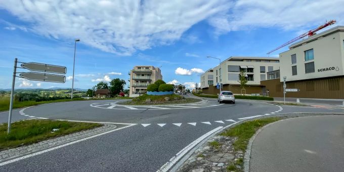Die Hauptstrasse von Honau. Die Hauptstrasse von Honau.