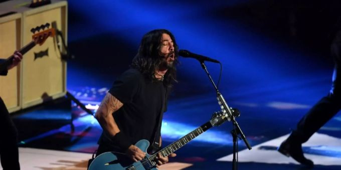 Dave Grohl beim MTV Video Music Awards im September. dave grohl abba
