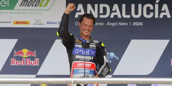 Dominique Aegerter hat gute Aussichten, den Titel in der Supersport-WM zu holen. Dominique Aegerter