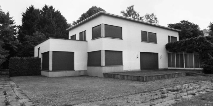 Die 1930 erbaute Villa Senar des russischen Komponenten Rachmaninow. Villa Senar