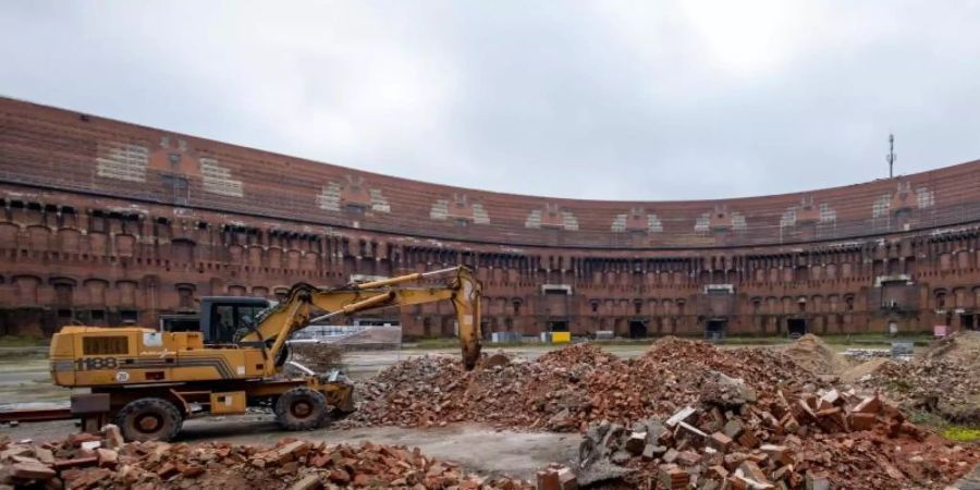 Der Innenhof der Kongresshalle auf dem ehemaligen Reichsparteitagsgelände. Foto: Daniel Karmann/dpa