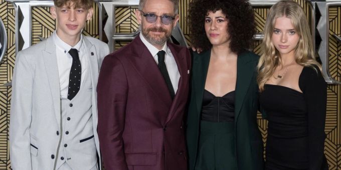 Joe Freeman, Martin Freeman, Rachel Mariam und Grace Freeman (v.l.n.r.) auf der «Black Panther: Wakanda Forever»-Premiere. black panther