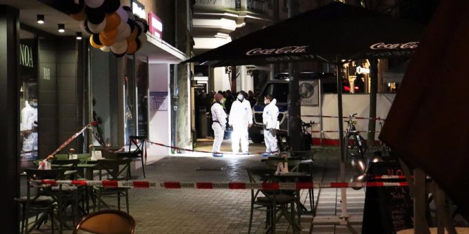 Bei dem Toten handelt es sich um einen Bielefelder mit kosovarischer Staatsangehörigkeit. Bei dem Toten handelt es sich um einen Bielefelder mit kosovarischer Staatsangehörigkeit.