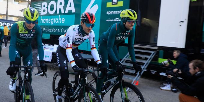 Die Übernahme des Rennstalls Bora-hansgrohe durch Red Bull soll bald grünes Licht bekommen. Red Bull Bora-hansgrohe