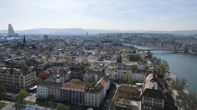 Bei Klybeck in Kleinbasel kommt es gehäuft zu Einbrüchen. (Archivbild) klybeck kleinbasel einbrecher überfälle