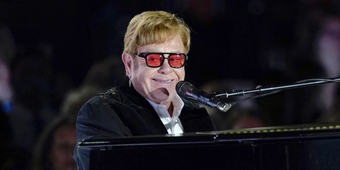 Elton John EGOT