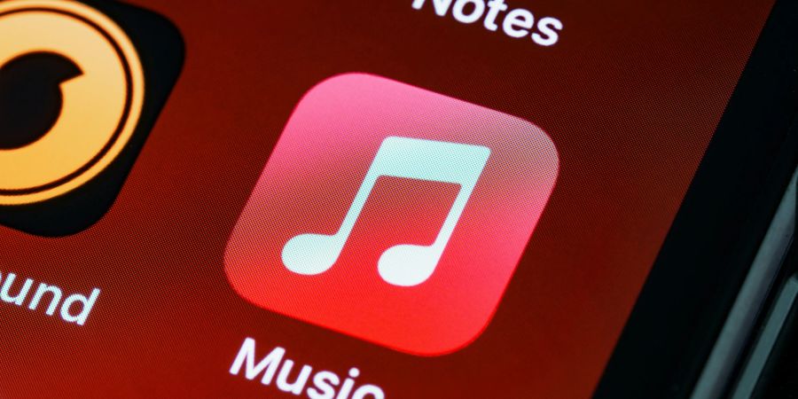 Apple Music machte nicht immer nur positive Schlagzeilen: etwa bei den Gebühreneinnahmen aus der Musik-Verwertung und des geistigen Eigentums.