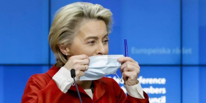 Trotz Biontech-News - EU hält an bisherigem Impfstoff-Zeitplan fest