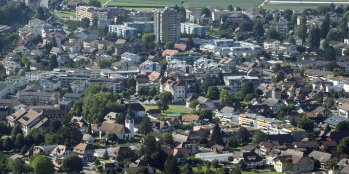 Belpbergstrasse in Belp nach Erdrutsch wieder offen. Belp war eine von acht Agglomerationsgemeinden, in denen die Umfrage «Mit- und Nebeneinander in Schweizer Gemeinden. Wie Migration von der ansässigen Bevölkerung wahrgenommen wird» durchgeführt wurde. Statistische Akribie war nicht ihr Ehrgeiz, sondern ein authentisches Stimmungsbild. (Symbolbild)