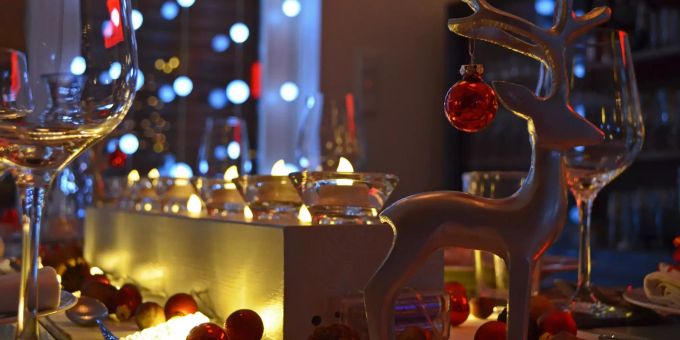 Weihnachten zu Hause mit Essen vom Take-Away. Weihanchten