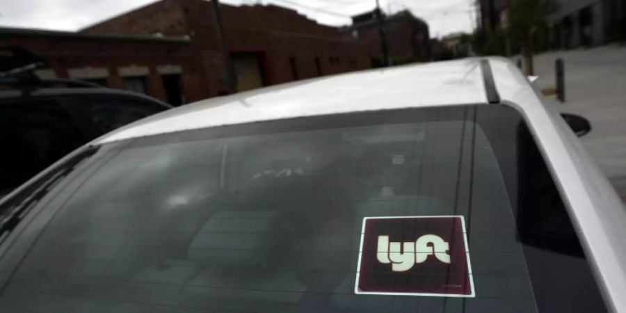 Fahrer von Uber und Lyft reichen Klage ein