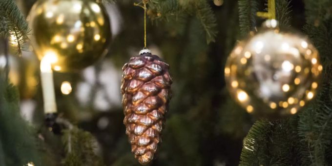 Volketswil erhält zwar keinen Weihnachtsmärit dafür eine grosszügige Weihnachtsdeko. volketswil
