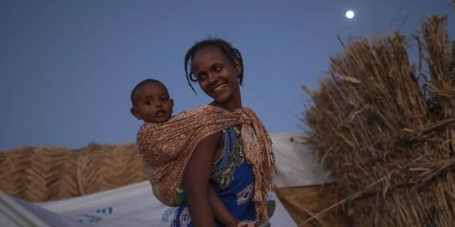 dpatopbilder - Viele Geflüchtete aus Tigray befinden sich derzeit im Sudan. Foto: Nariman El-Mofty/AP/dpa