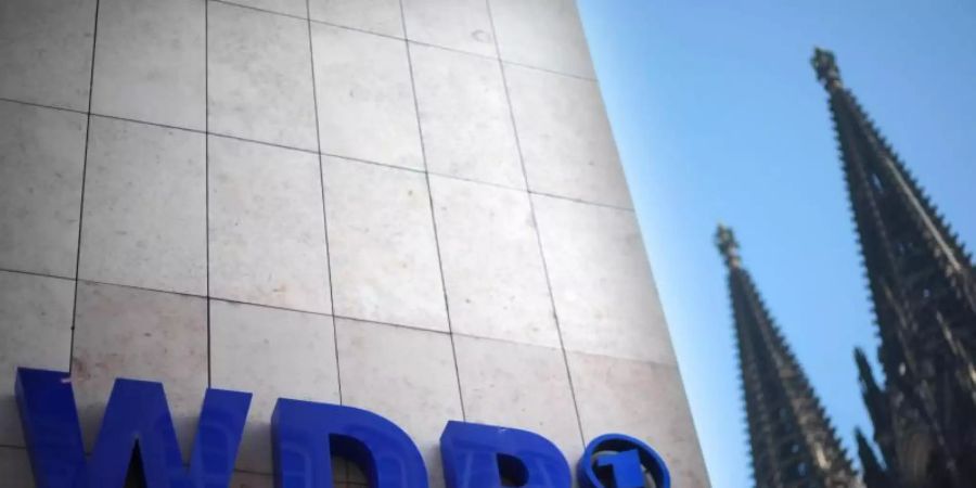 Der WDR sieht sich wegen einer Talksendung grosser Rassismuskritik ausgesetzt. Foto: picture alliance/dpa/Symbolbild