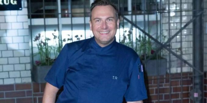 Sternekoch Tim Raue eröffnet in einem Jahr ein neues Restaurant im berühmten Fernsehturm in Berlin. (Archivbild) Tim Raue