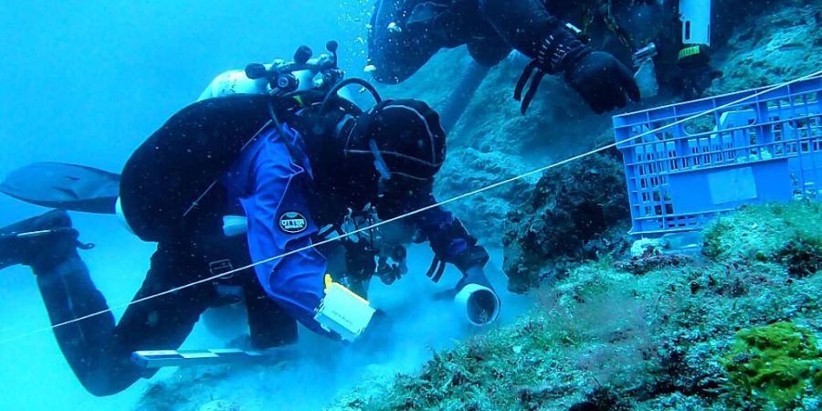 Das Wrack der Antikythera ist Gegenstand eines fünfjährigen Ausgrabungsprogrammes der Schweizerischen Archäologischen Schule in Griechenland.