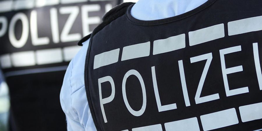 In Kirchheim unter Teck (D) nahm die Polizei Ermittlungen nach einem tödlichen Unfall bei einem Fahrsicherheitstraining auf. (Archivbild)