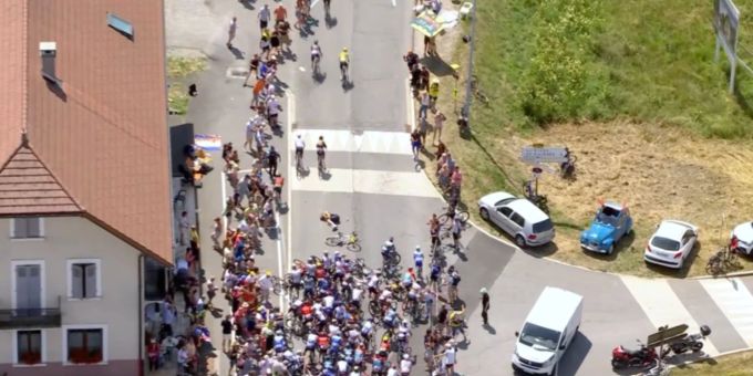 Fan-Aufreger! - Polizei ermittelt nach Massensturz bei Tour de France