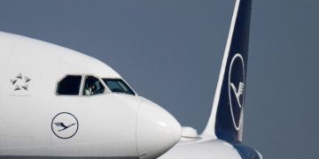 Cockpit Lufthansa