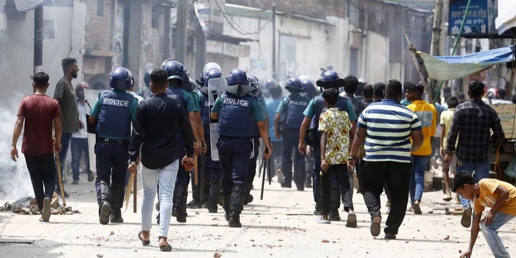 Festnahmen Und Verletzte Bei Protesten Gegen Regierung In Bangladesch