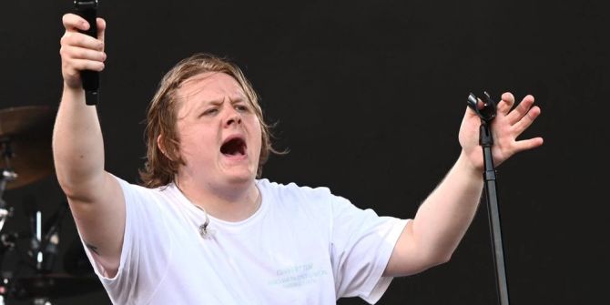 Lewis Capaldi Tourette-Syndrom