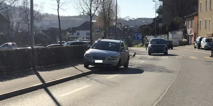 Auffahrkollision vor Fussgängerstreifen Auffahrkollision vor Fussgängerstreifen
