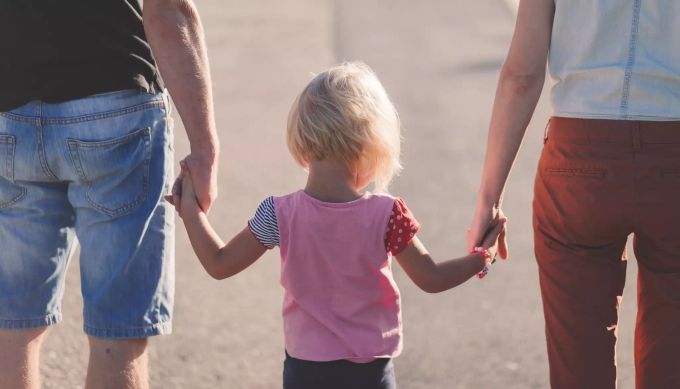 Nestlé will die Familienarbeitszeit für alle einführen. (Symbolbild) eltern