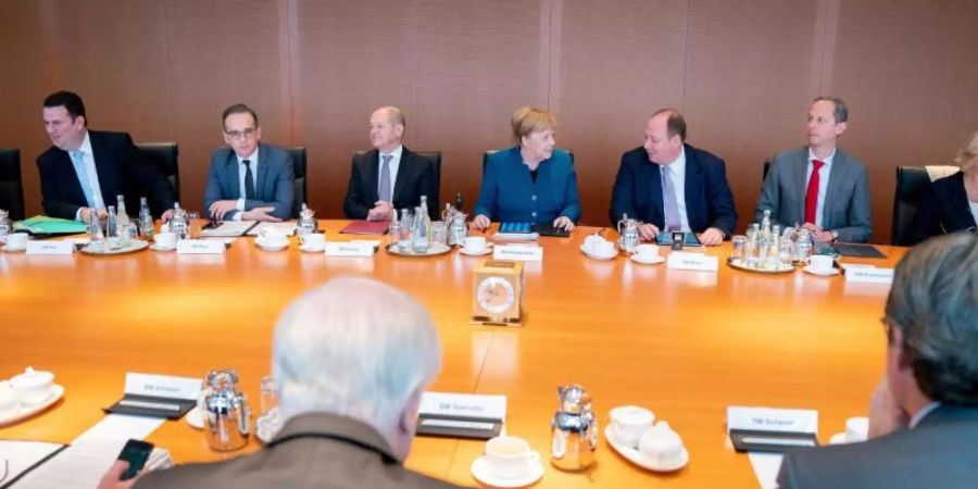 Nach zwei äusserst mühsamen Jahren: Das Bundeskabinett tagt im Kanzleramt. Foto: Kay Nietfeld/dpa