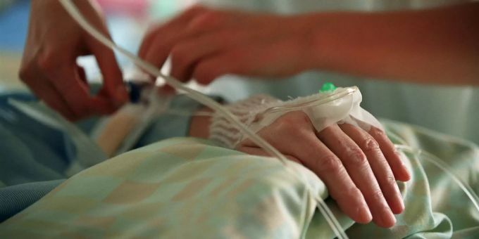 In der Schweiz herrscht ein strenges Betäubungsmittelgesetz Sucht Tabletten Opioide