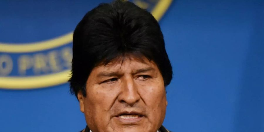 Evo Morales bei einer Pressekonferenz am Sonntag