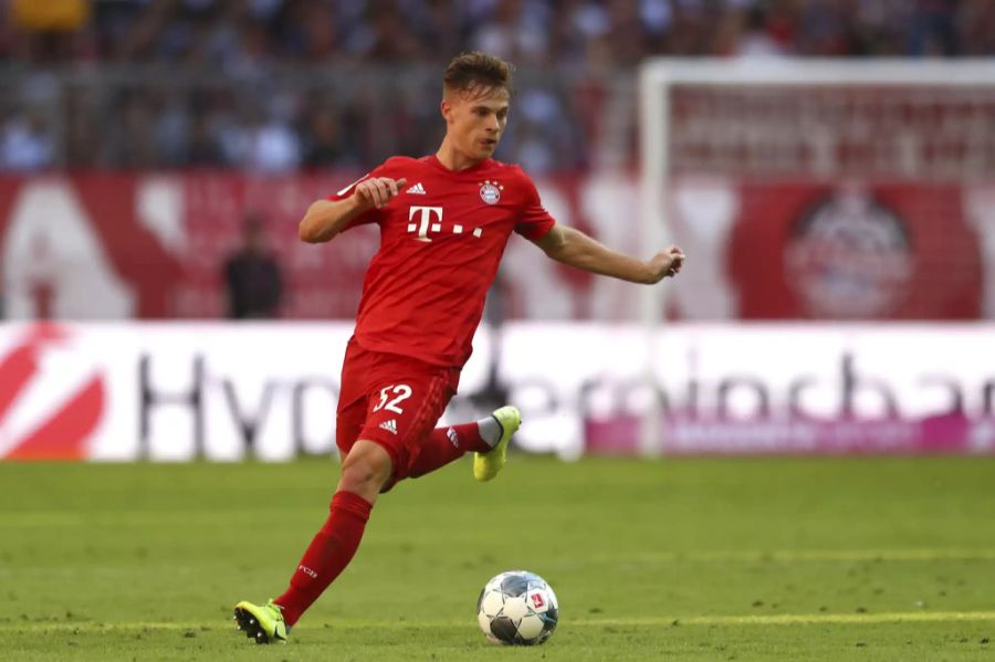 Joshua Kimmich (25-jährig, defensives Mittelfeld / Aussenverteidigung, Bayern München) // Messi: «Ein extrem talentierter Aussenverteidiger, der viele Assists liefert.»