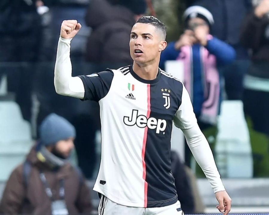 Ronaldo und Juventus Turin müssen wegen des Coronavirus am Sonntag vor leeren Rängen spielen.