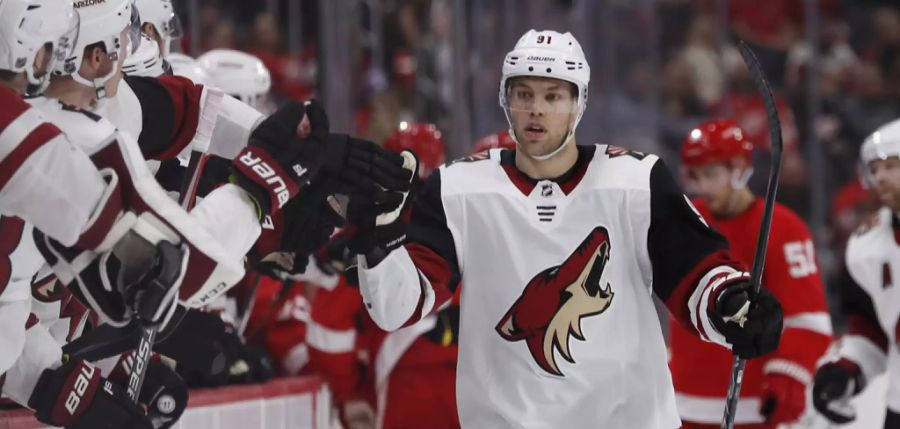 Jubelt nun im Dress der Arizona Coyotes: Taylor Hall. Die Devils können sich mit dem MVP von 2018 nicht auf einen neuen Vertrag einigen.