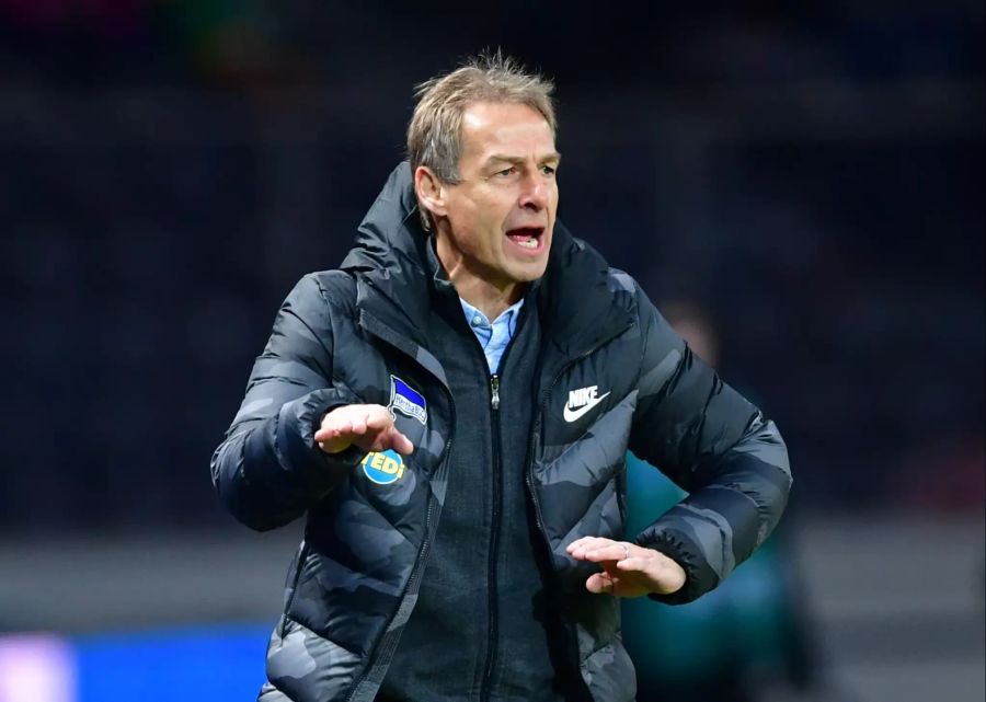 Nur 76 Tage nach seinem Amtsantritt trat Jürgen Klinsmann bei Hertha Berlin zurück.