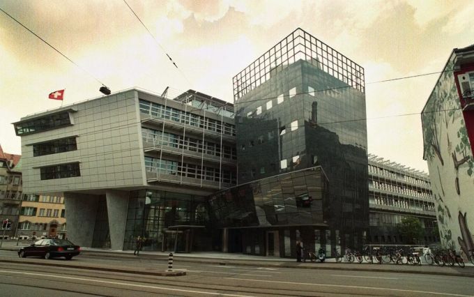 Das Verwaltungsgebäude «Titanic II» an der Monbijoustrasse in Bern wurde am Montag 25. Mai 1998 offiziell eingeweiht. Es beherbergt das Bundesamt für Informatik BIT. Titanic II BIT